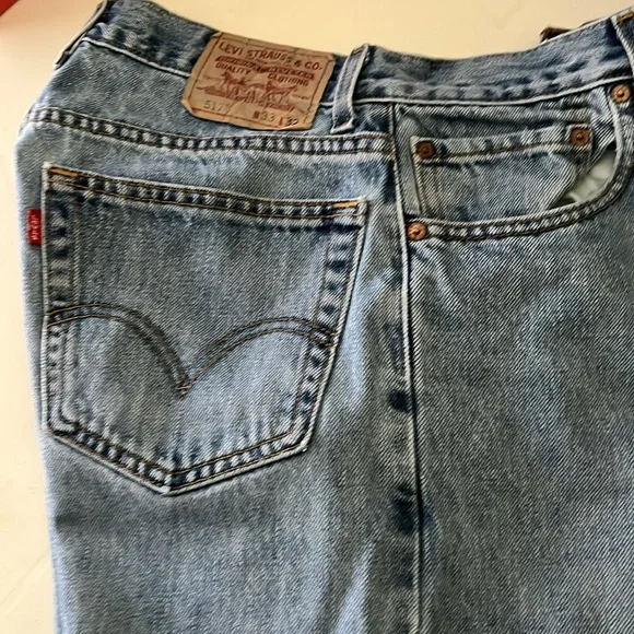 Levi’s 517 Bootcut Jeans - Picture 2 of 9